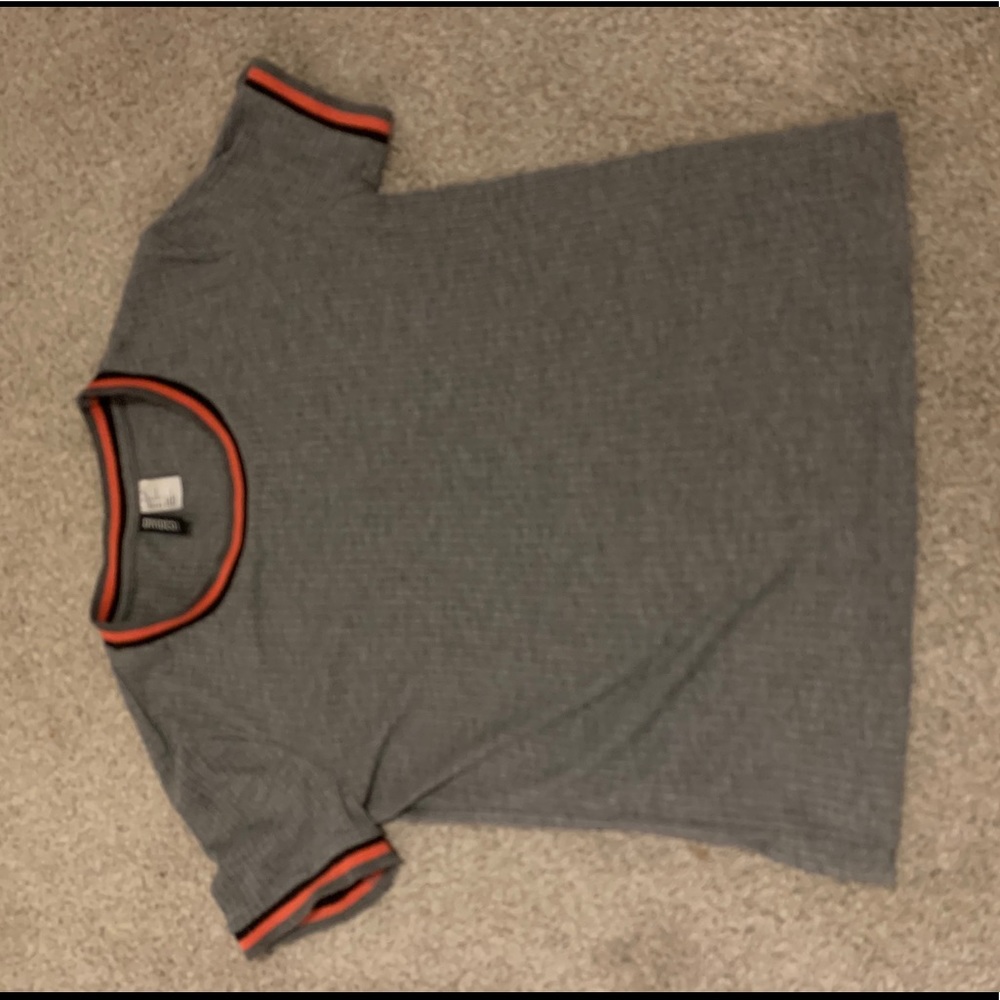 A crop top